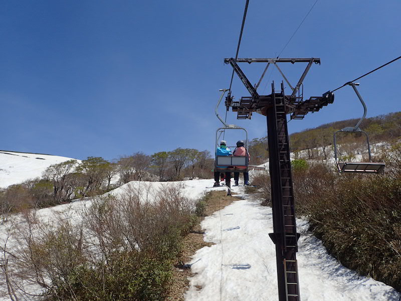 月山スキー場　春スキー　リフト