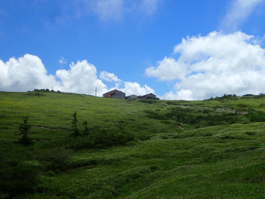 薬師岳　太郎平小屋が見えた