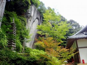 笠置寺の弥勒磨崖仏すごい