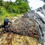 鎧滝30mは左の乾いたところを登る