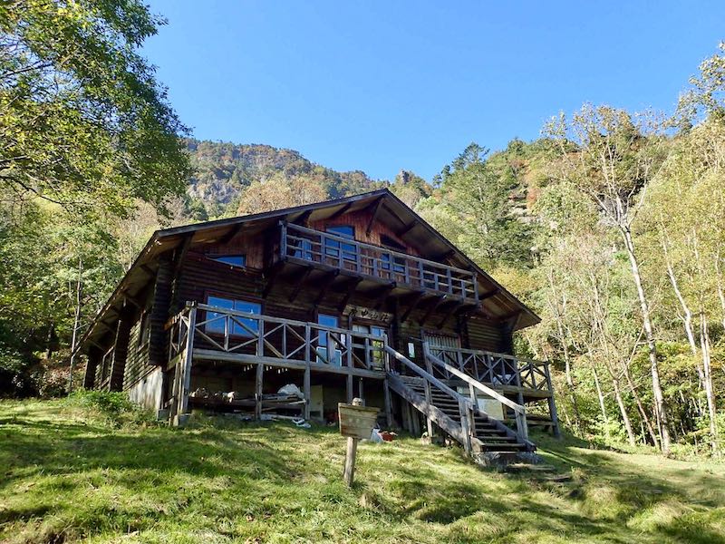 庚申山荘で一泊する
