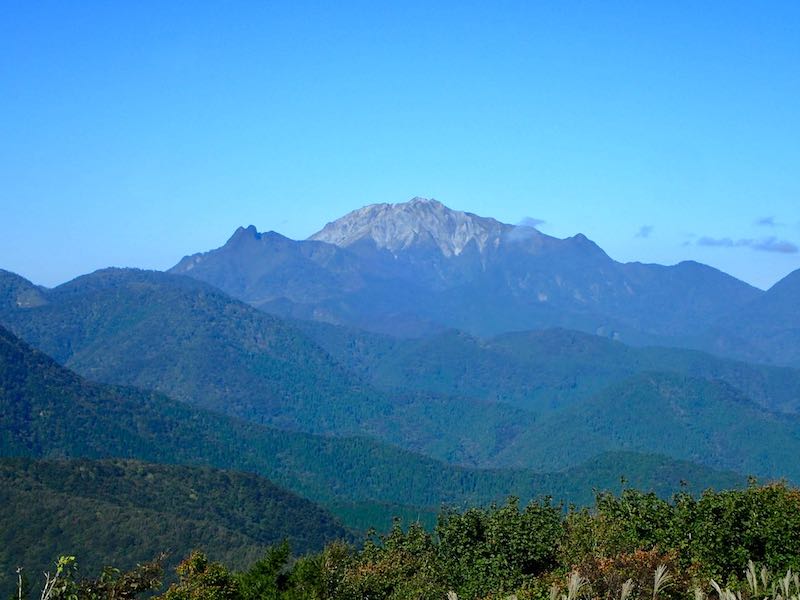 大山南壁だ-かっこいい〜