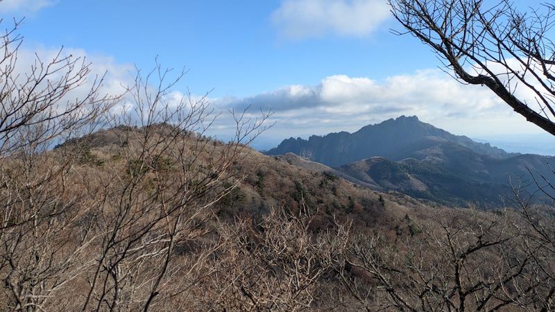 傾山が見えた。格好いい
