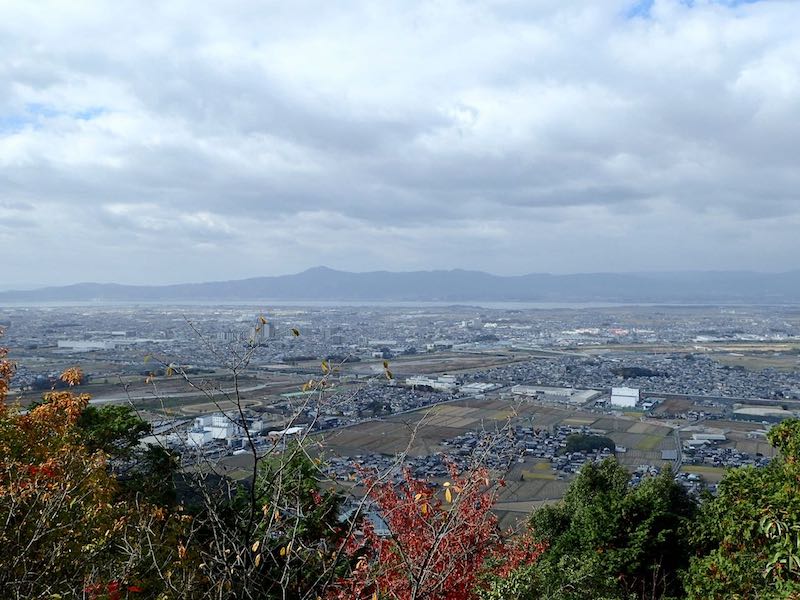 琵琶湖と比叡山が見えた