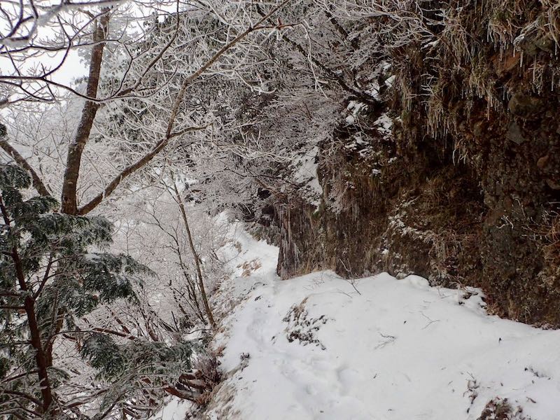 大日岳手前のトラバース地点