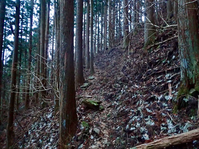法力峠へ左上していく感じ