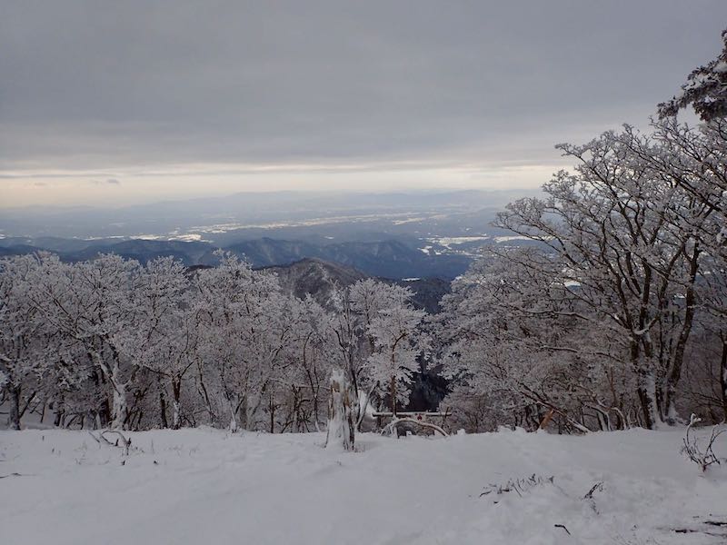 頂上からびわ湖方面