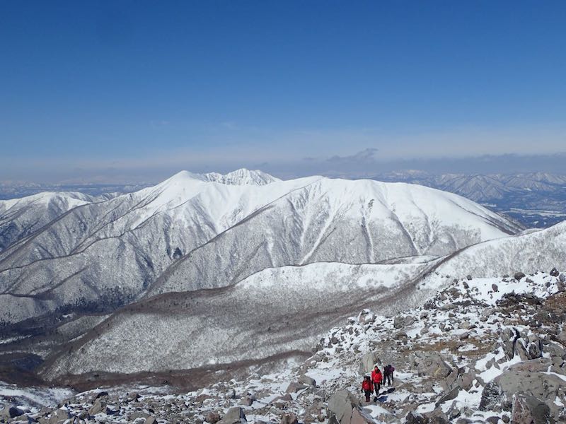 茶臼岳から見る裏那須の山々