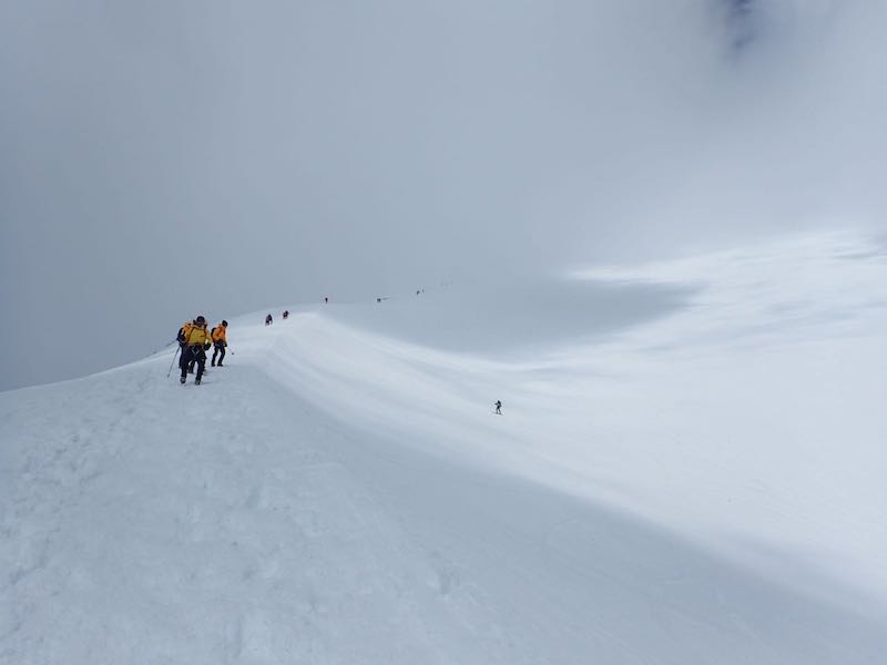 スキーの人もいる